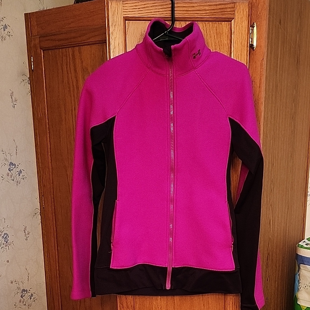 Under Armour Women's Vibrant Pink and Black Ski Jacket